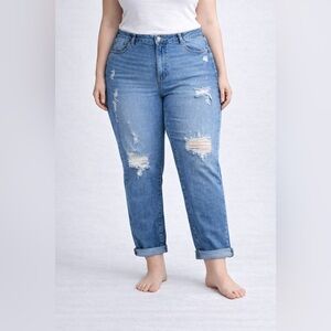 NWT No Boundaries High Rise Mom Jeans Plus Size Juniors 21 / 2X / 20W